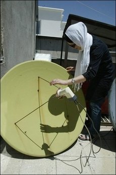 Иран ужесточил борьбу со спутниковыми антеннами