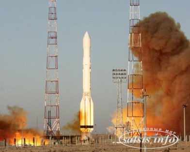 Российская ракета с мощным и дорогим спутником упала сразу после запуска