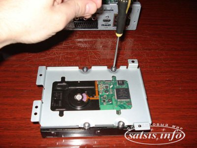 Фотоинструкция по установке внутреннего SATA-диска на GI S8895