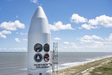 В США запустили ракету-носитель Minotaur-4 с разведывательными спутниками