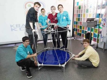 Разработанный школьниками "Сириуса" спутник отправят в космос в конце 2021 года