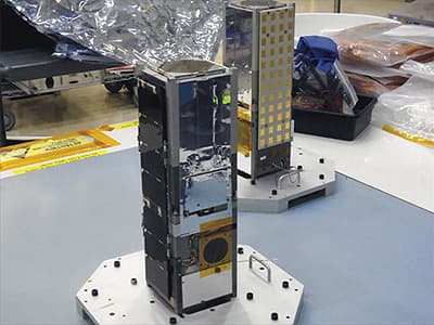 Спутники CATSAT-1 и CATSAT-2 сошли с орбиты