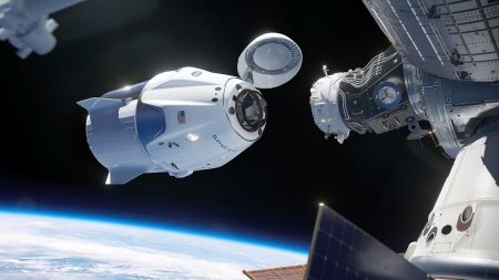 Международный экипаж Crew-2 благополучно вернулся с МКС на Землю на корабле SpaceX Crew Dragon