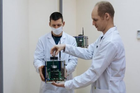 В России создают двигатели для наноспутников