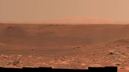 Марсоход Perseverance нашёл в огромном кратере Езеро кратер поменьше — это поможет в изучении геологической истории планеты